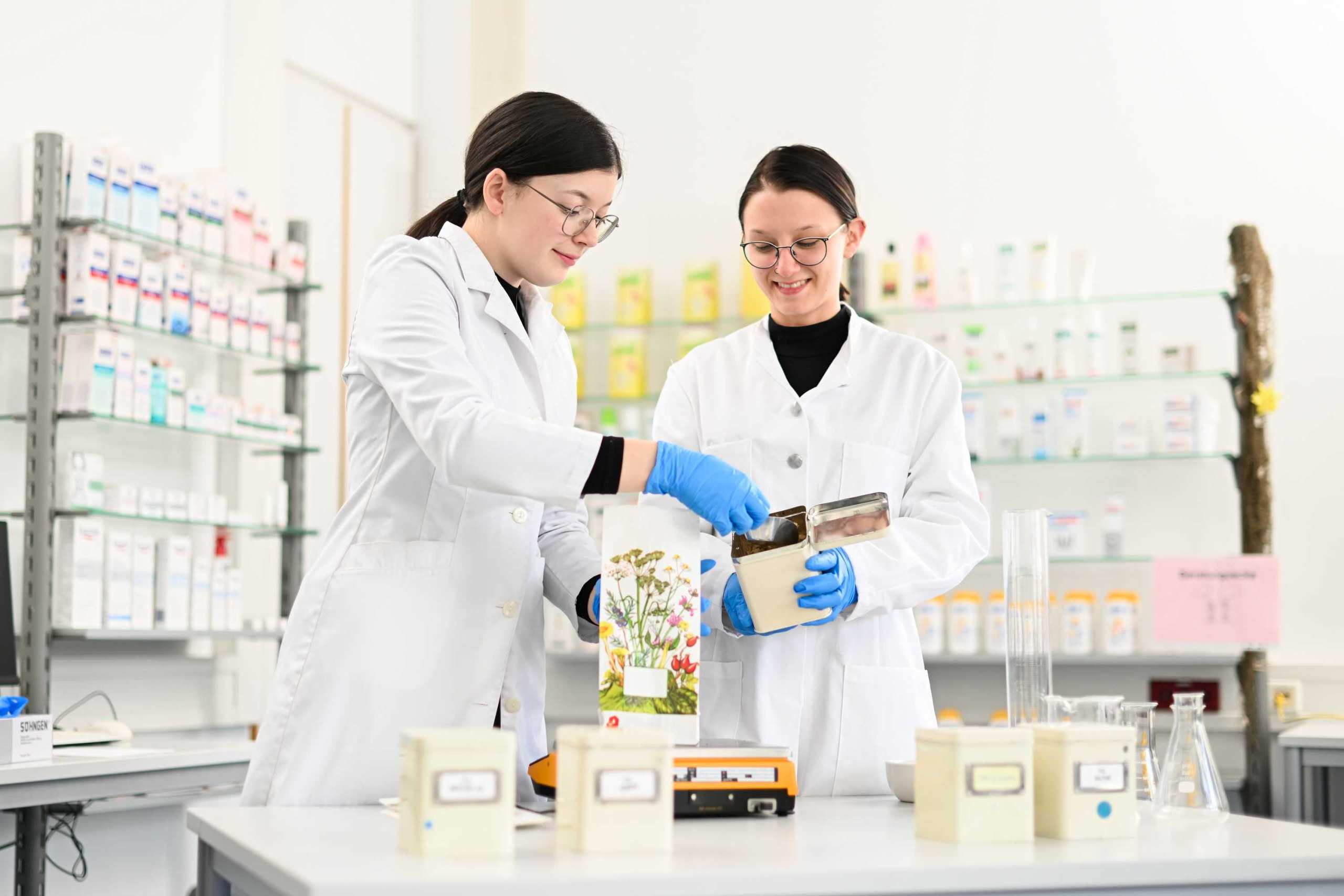 St&auml;dt. Berufsschule f&uuml;r Fachkr&auml;fte in Arzt- und Tierarztpraxen und Pharm.-kaufm. Angestellte